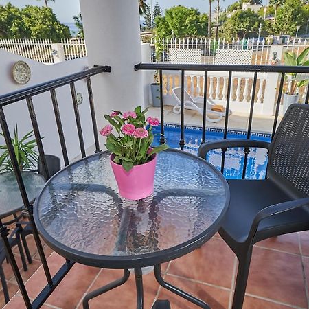 Villa Pura - Private Jacuzzi & Heated Pool Nerja Exterior photo