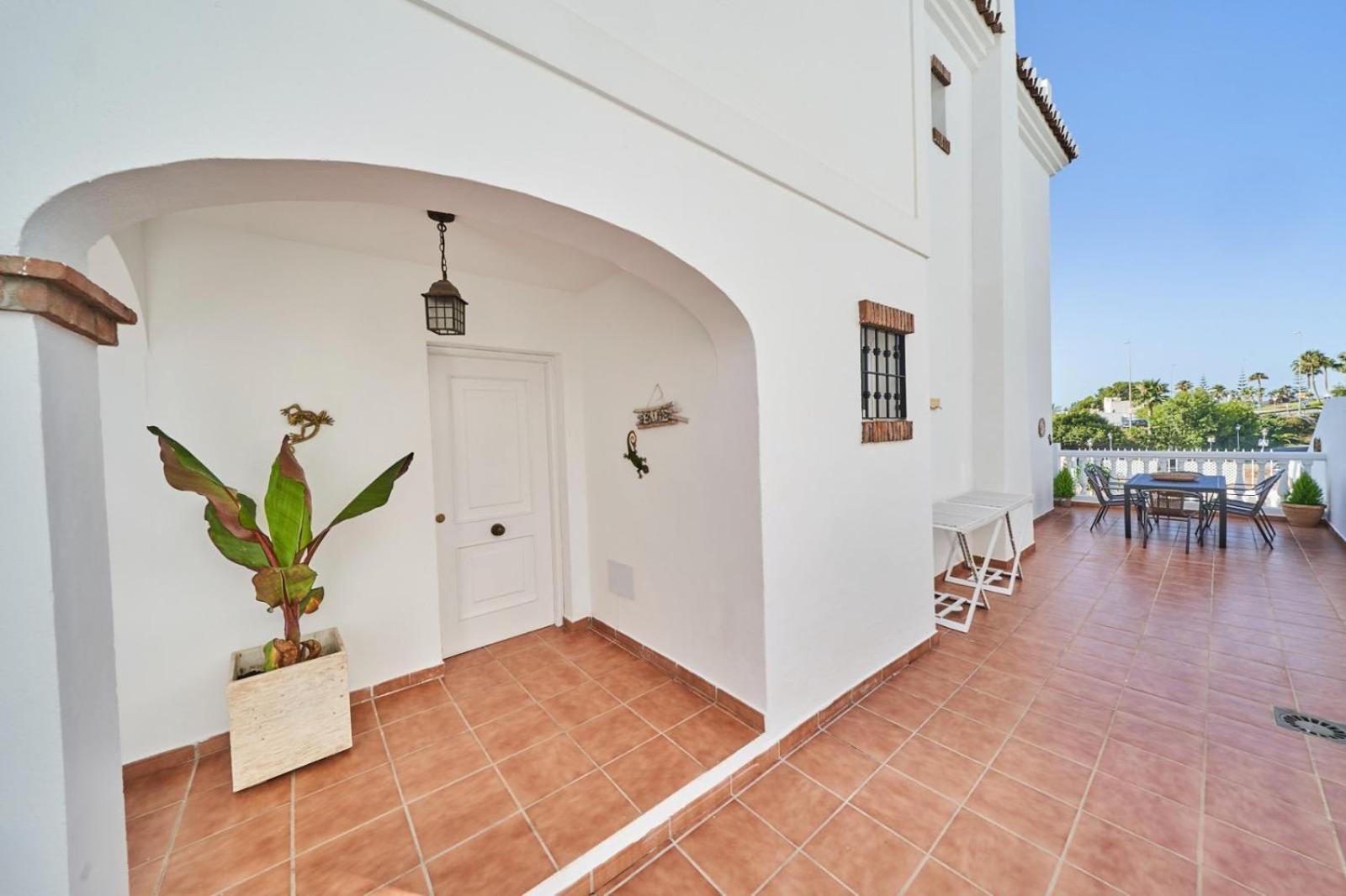 Villa Pura - Private Jacuzzi & Heated Pool Nerja Exterior photo